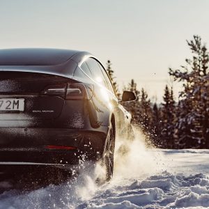Five Tips for EV and Tesla Winter Driving