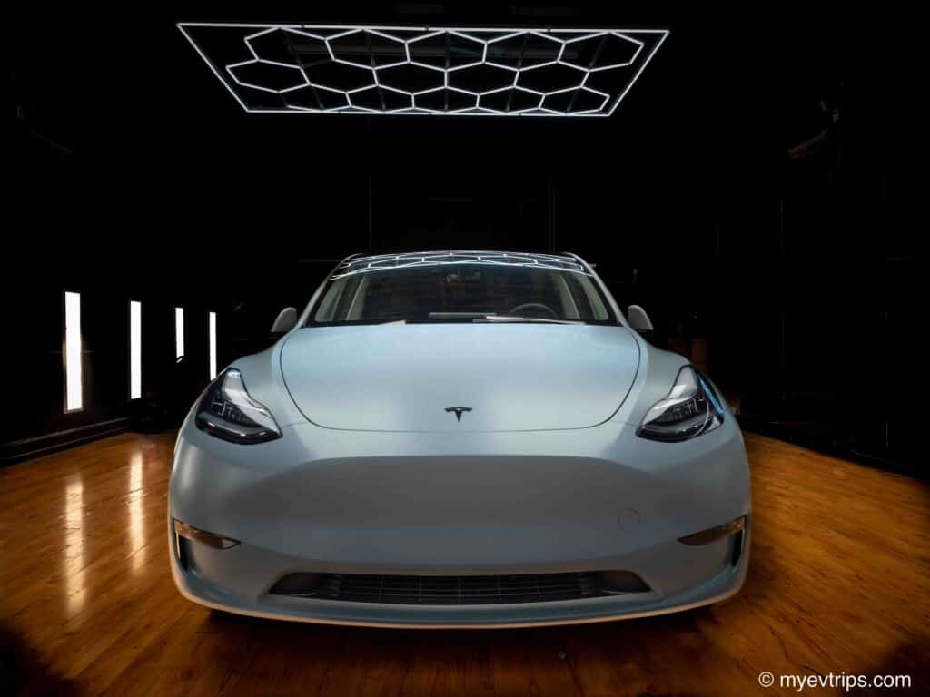 Wrapped Tesla model Y knocks $17,000 off trade in value. Cancel Tesla order
