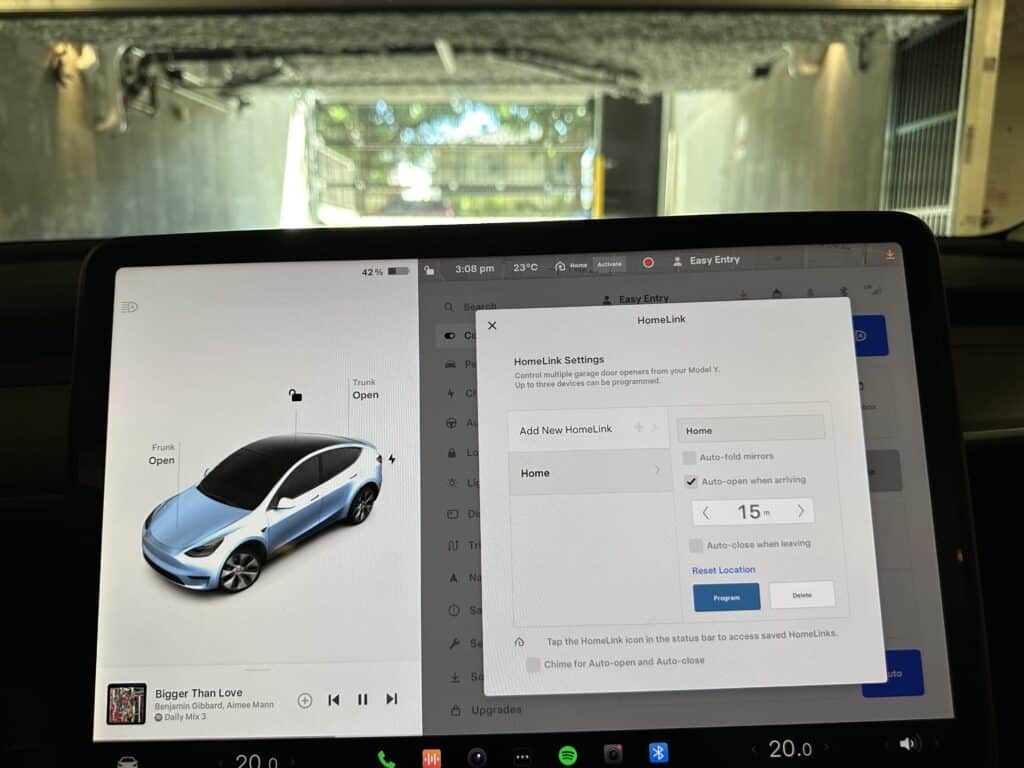 Tesla Homelink screen settings