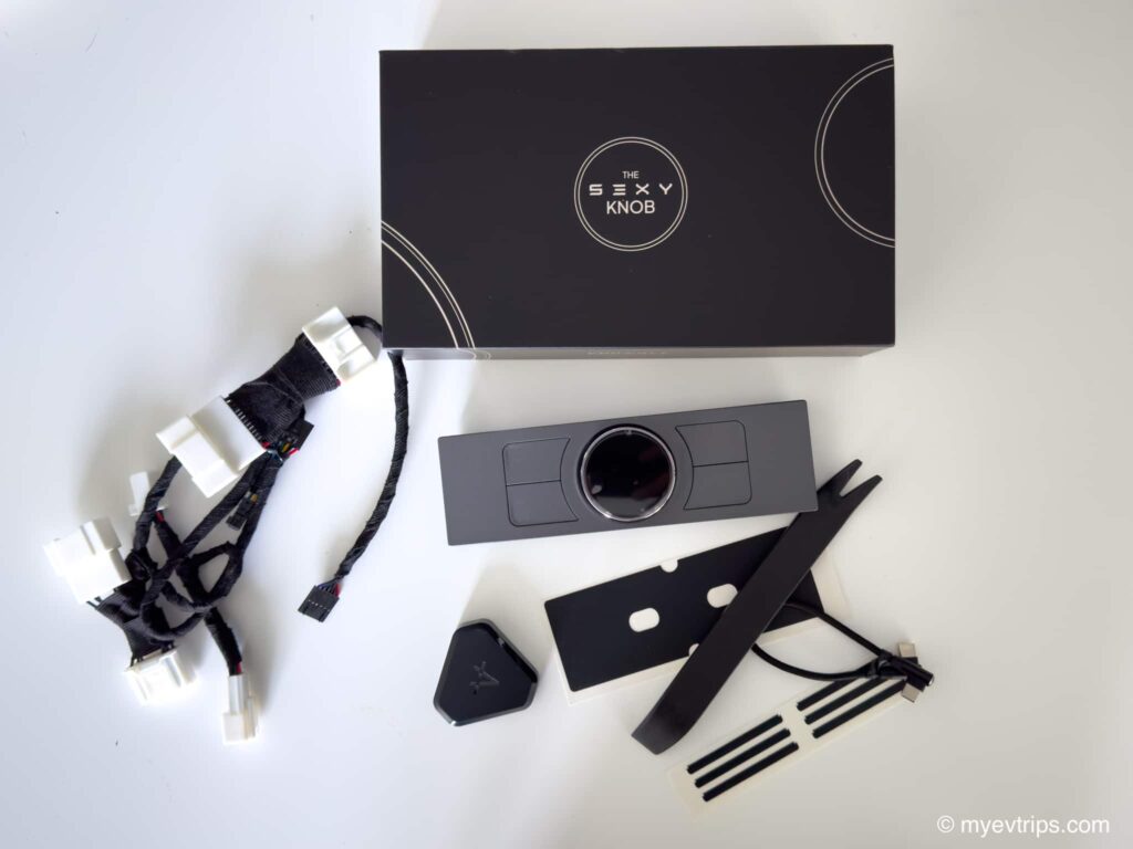 What's included in the Tesla S3xy knob box