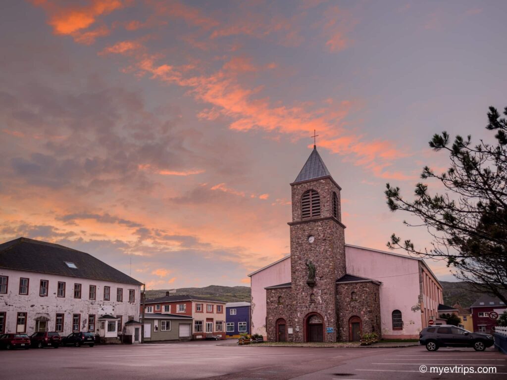 Saint Pierre Church at dusk