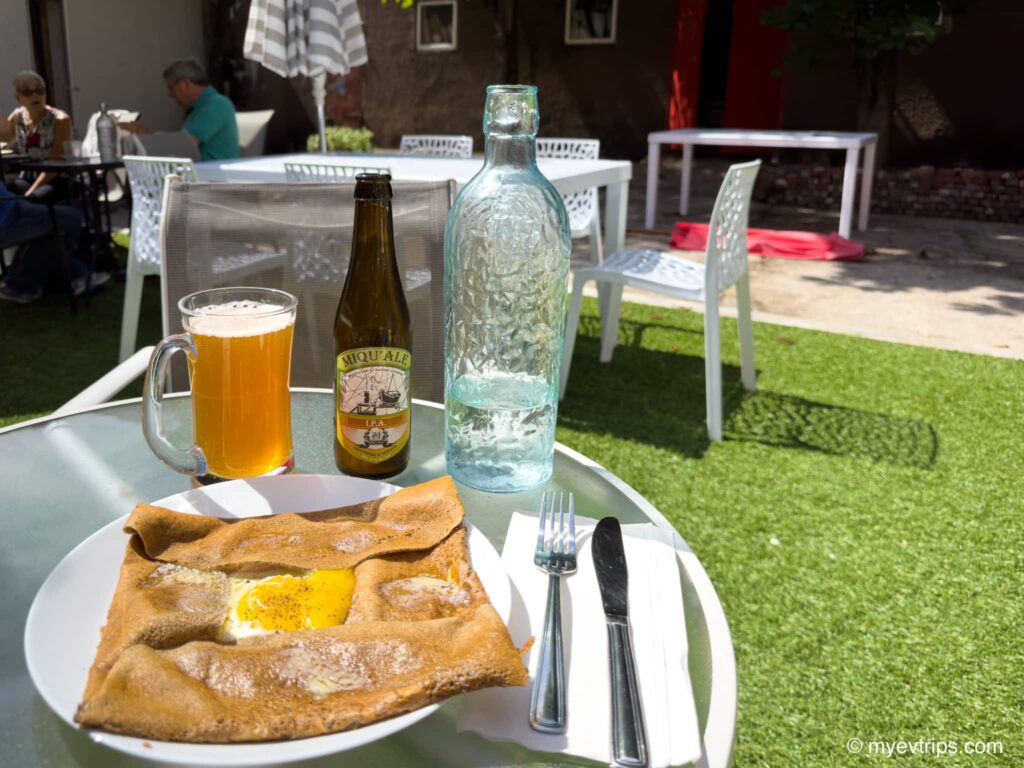 Crepe and beer at Roc Café Saint Pierre