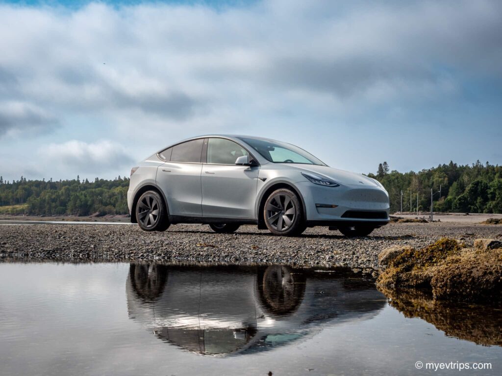 Tesla on land bridge to Ministers Island NB