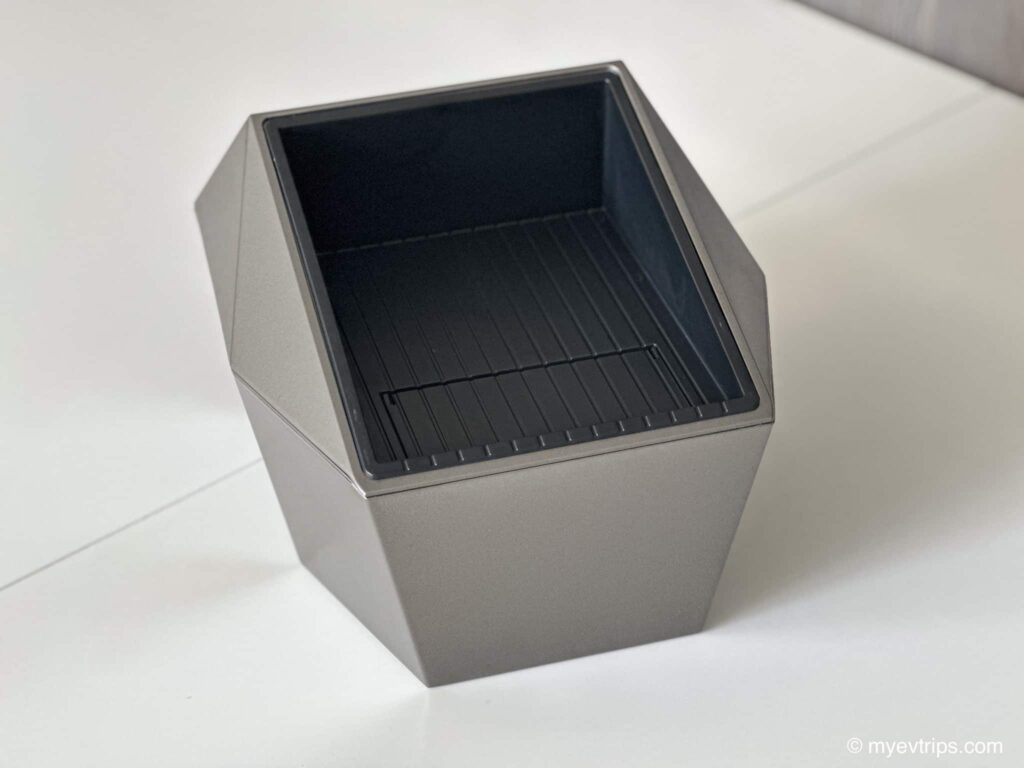 Cyber trash can 