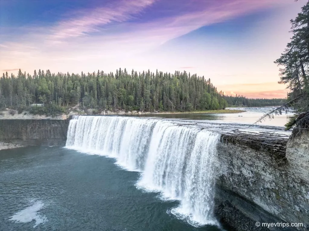 Lady Evelyn Falls, NWT