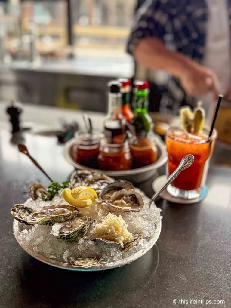 Smitty's Oyster House food